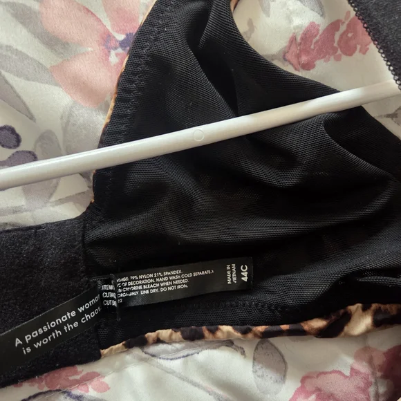 Leopard Print Women's Bra - Picture 2 of 2